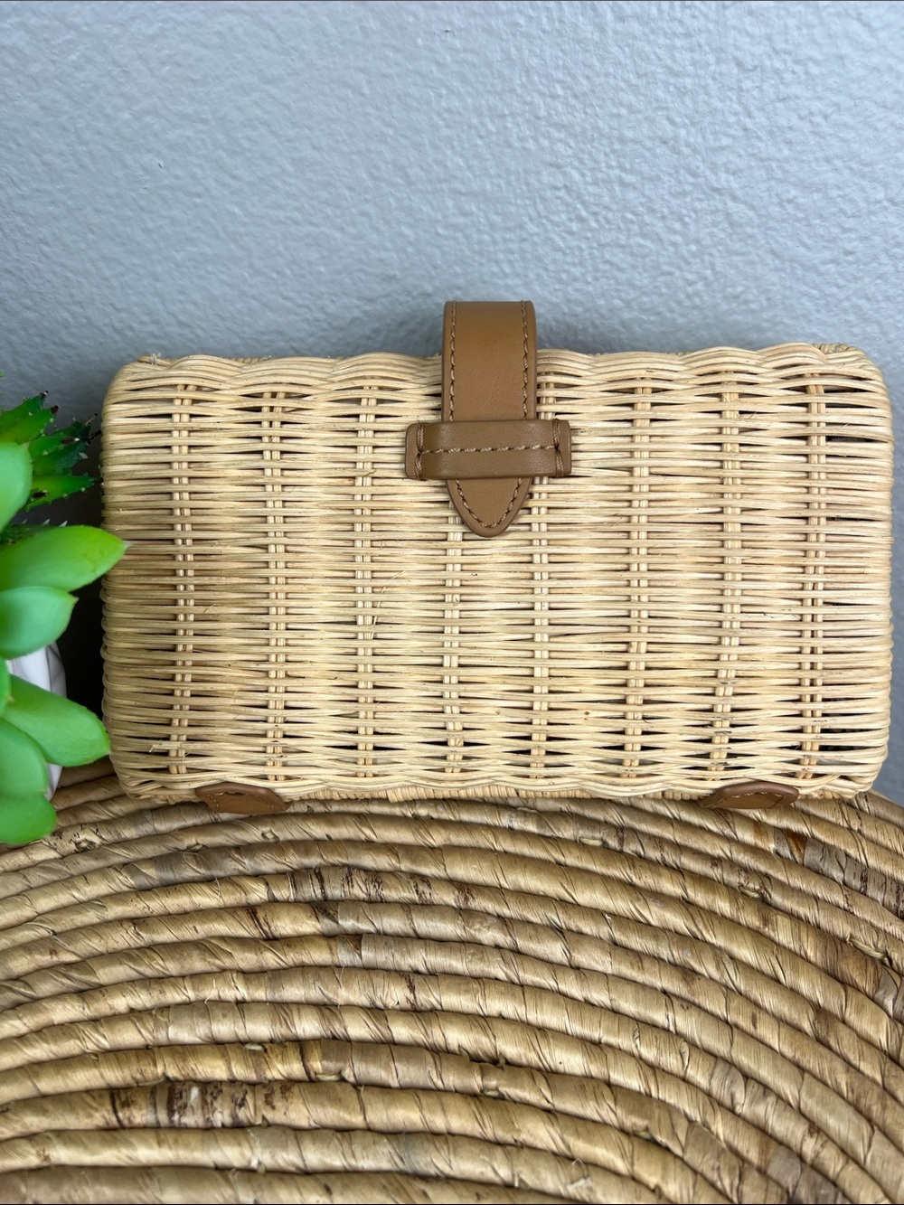 J. Crew Woven Straw Clutch with Tan Leather Trim Crossbody - Picture 2 of 8